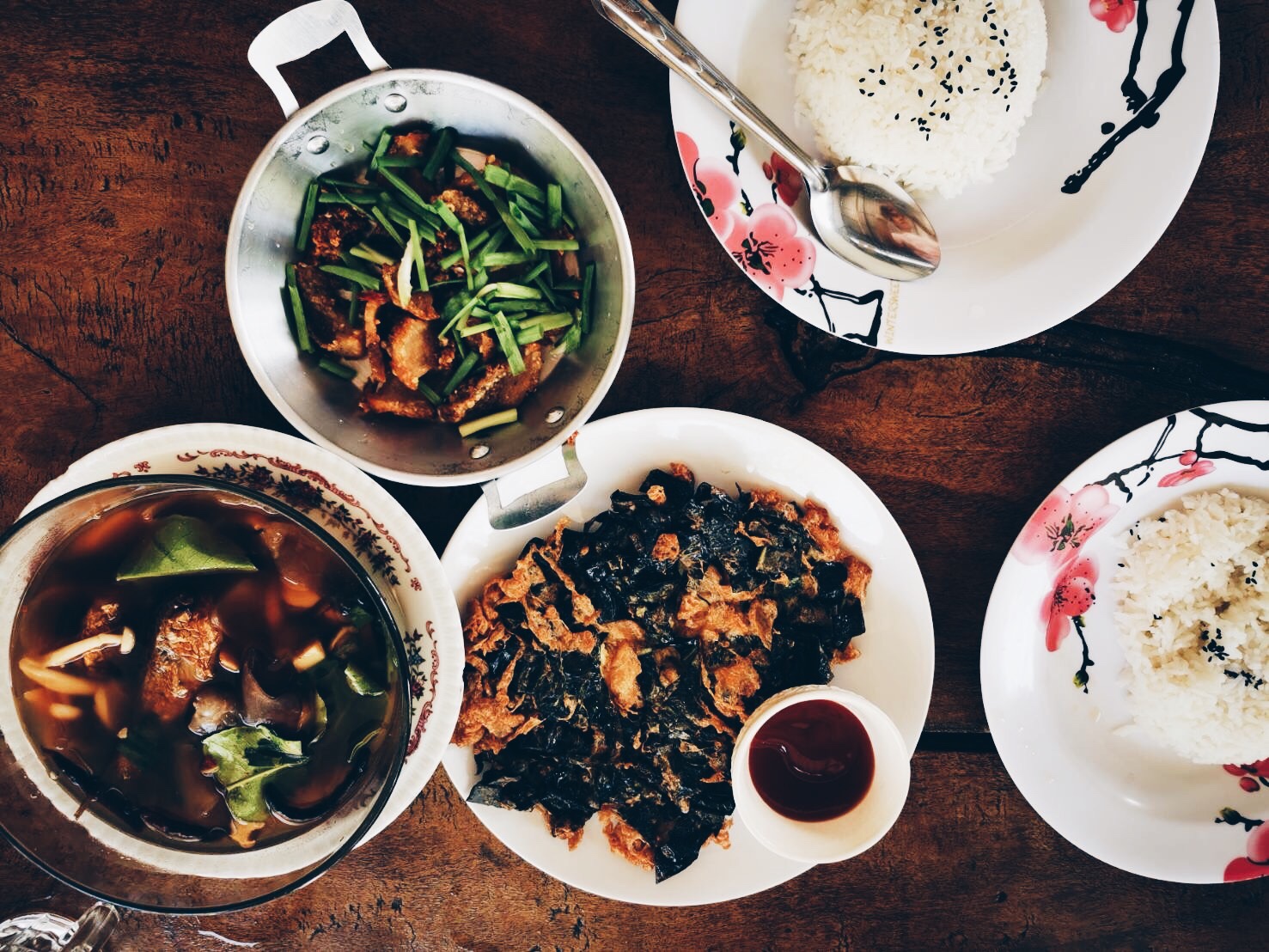 ร้านครัวลุงยันต์